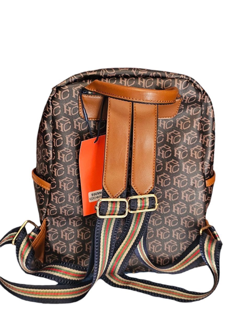 Mochila HPC Polo para Mujer en Piel Sintética Café | Diseño Elegante