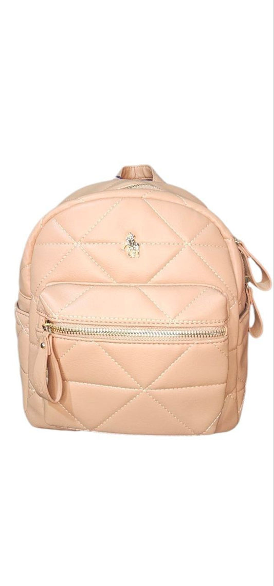 Mochila Elegante HPC Polo para Dama Color Camel – Piel Sintética Acolchada Modelo 974#