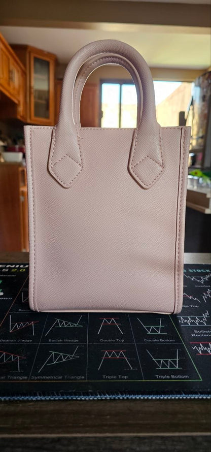 ALDO Crossbody Rosa con Diseño Floral Grabado | Bolso para Mujer