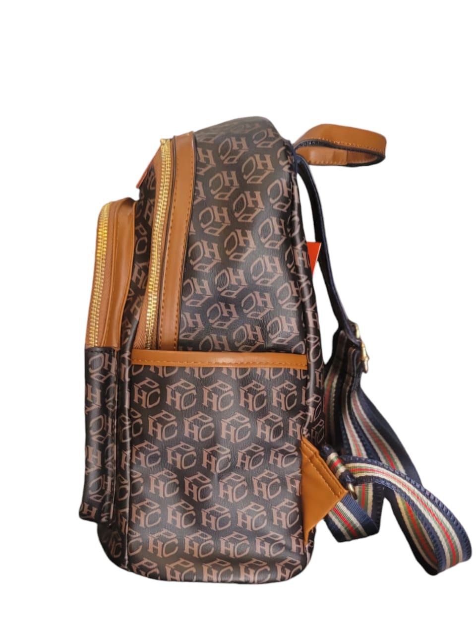 Mochila HPC Polo para Mujer en Piel Sintética Café | Diseño Elegante